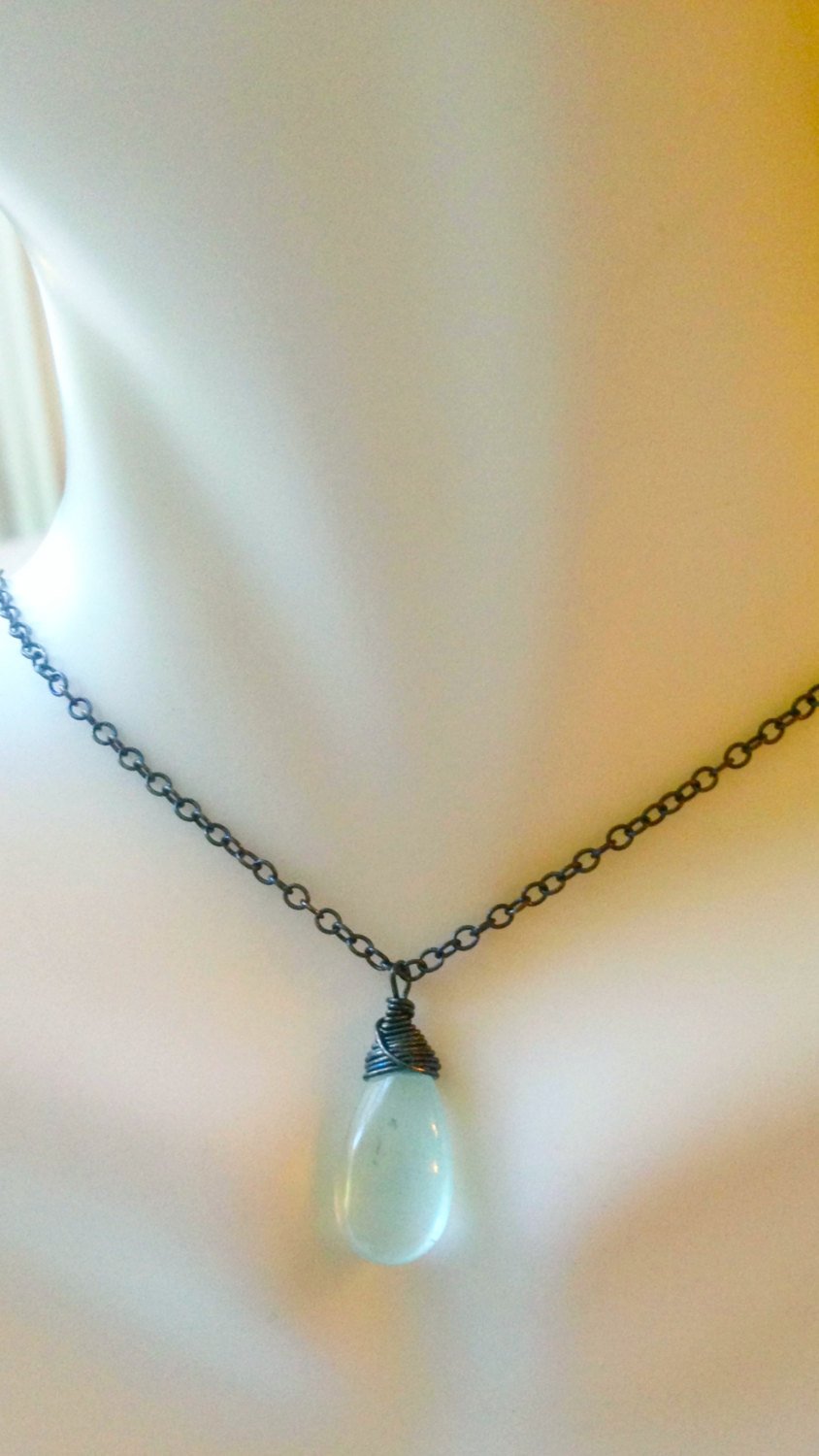 Aquamarine Gemstone Pendant Necklace for Positive Communication and Expression March Birthstone